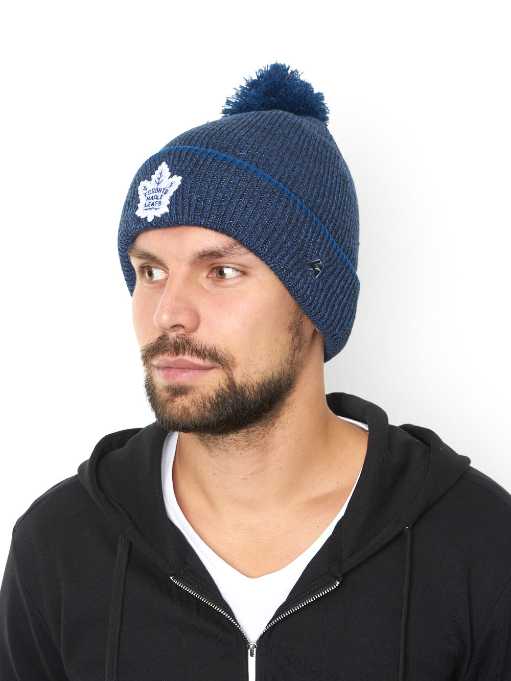 Шапка Торонто